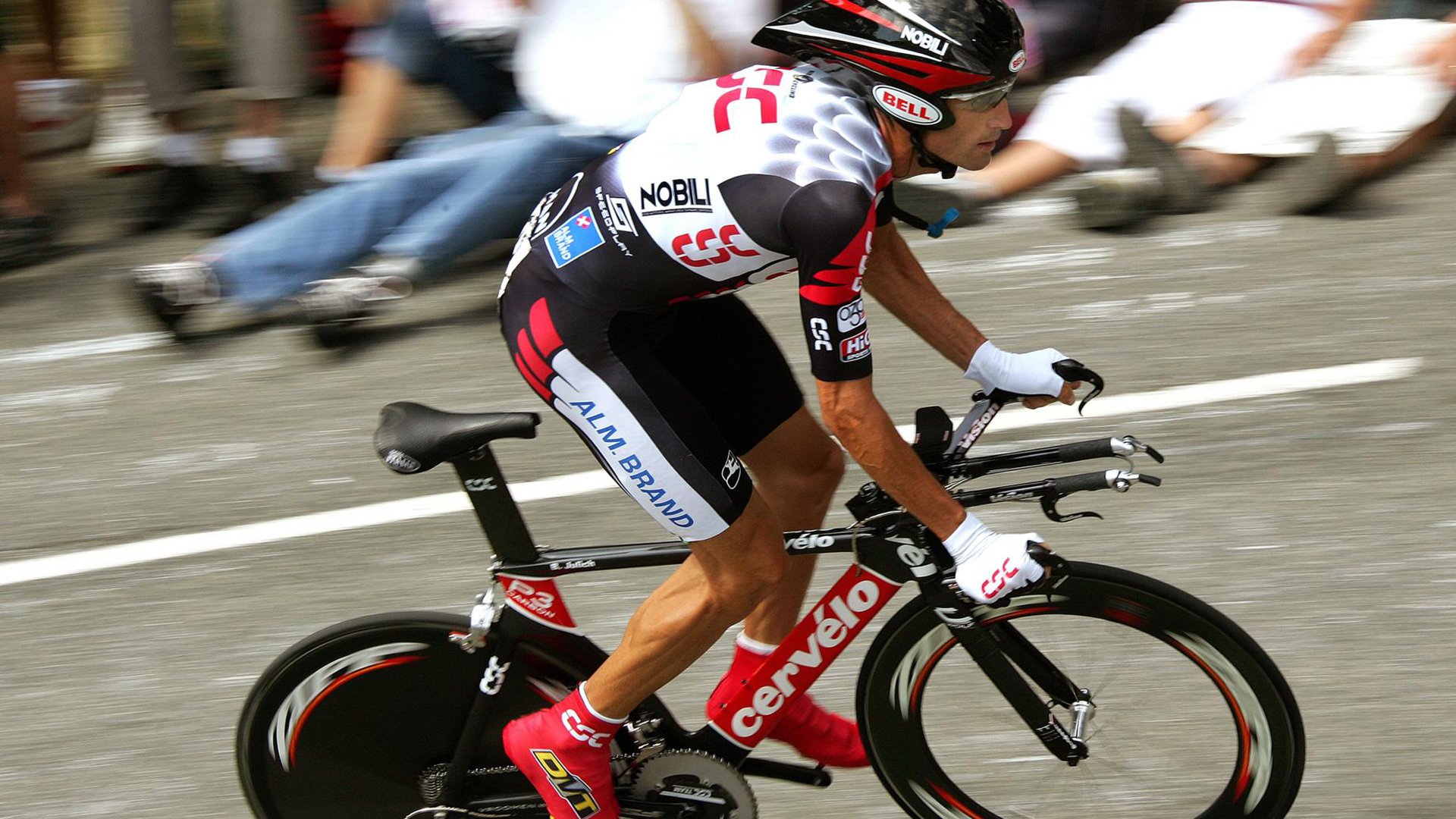 开云体育网站入口-五大联赛是否通过短传控制对抗高压抢球